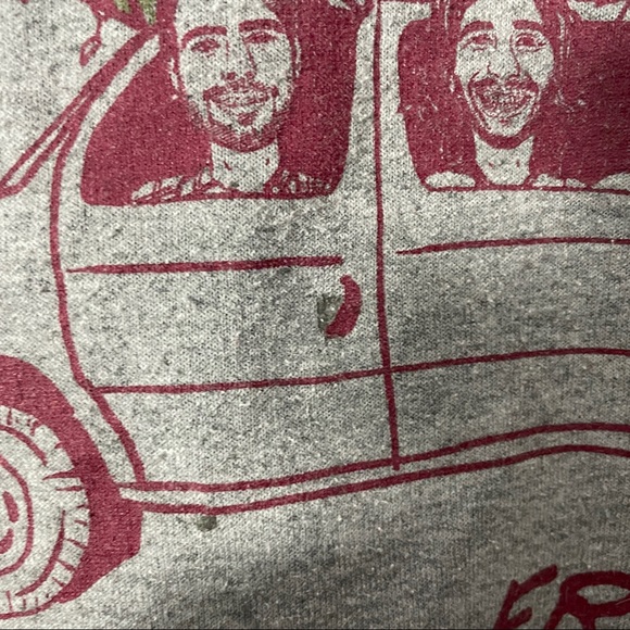 Real Friends Christmas Graphic Art Gray Crew Neck Long Sleeve Sweater - Picture 4 of 6